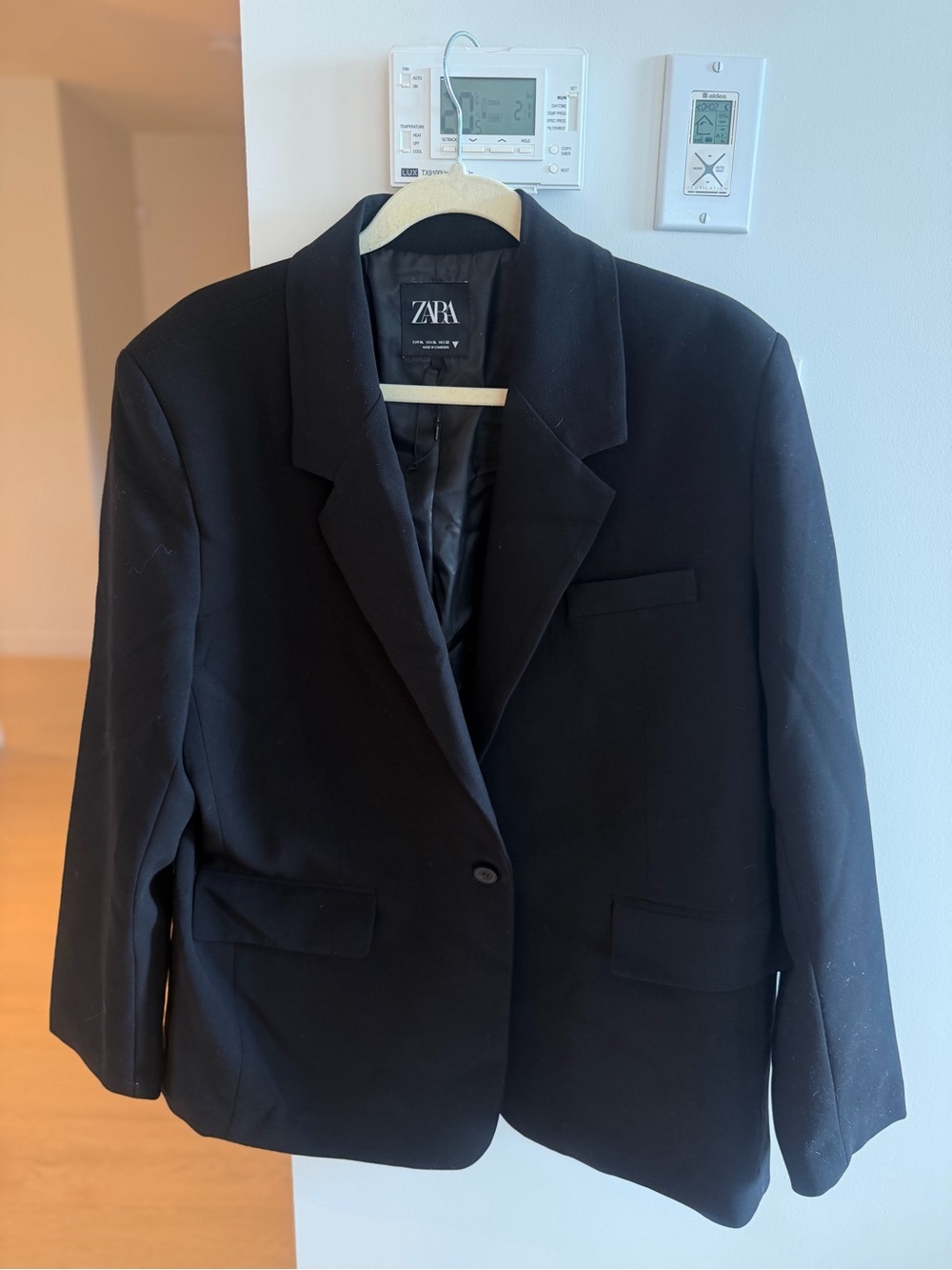 ZARA Black Single-Button Blazer Jacket